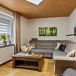 Christels 2 In Mit Ueberdachter Terrasse, Kueche Mit Tv & Geschirrspueler Apartament *