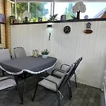 Christels 2 In Mit Ueberdachter Terrasse, Kueche Mit Tv & Geschirrspueler * Thale