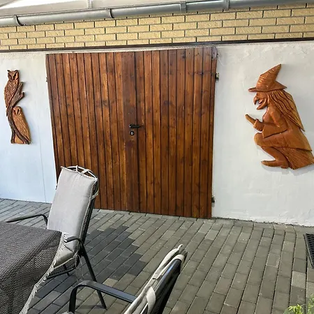 Christels 2 In Mit Ueberdachter Terrasse, Kueche Mit Tv & Geschirrspueler