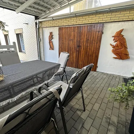아파트 Christels 2 In Mit Ueberdachter Terrasse, Kueche Mit Tv & Geschirrspueler *